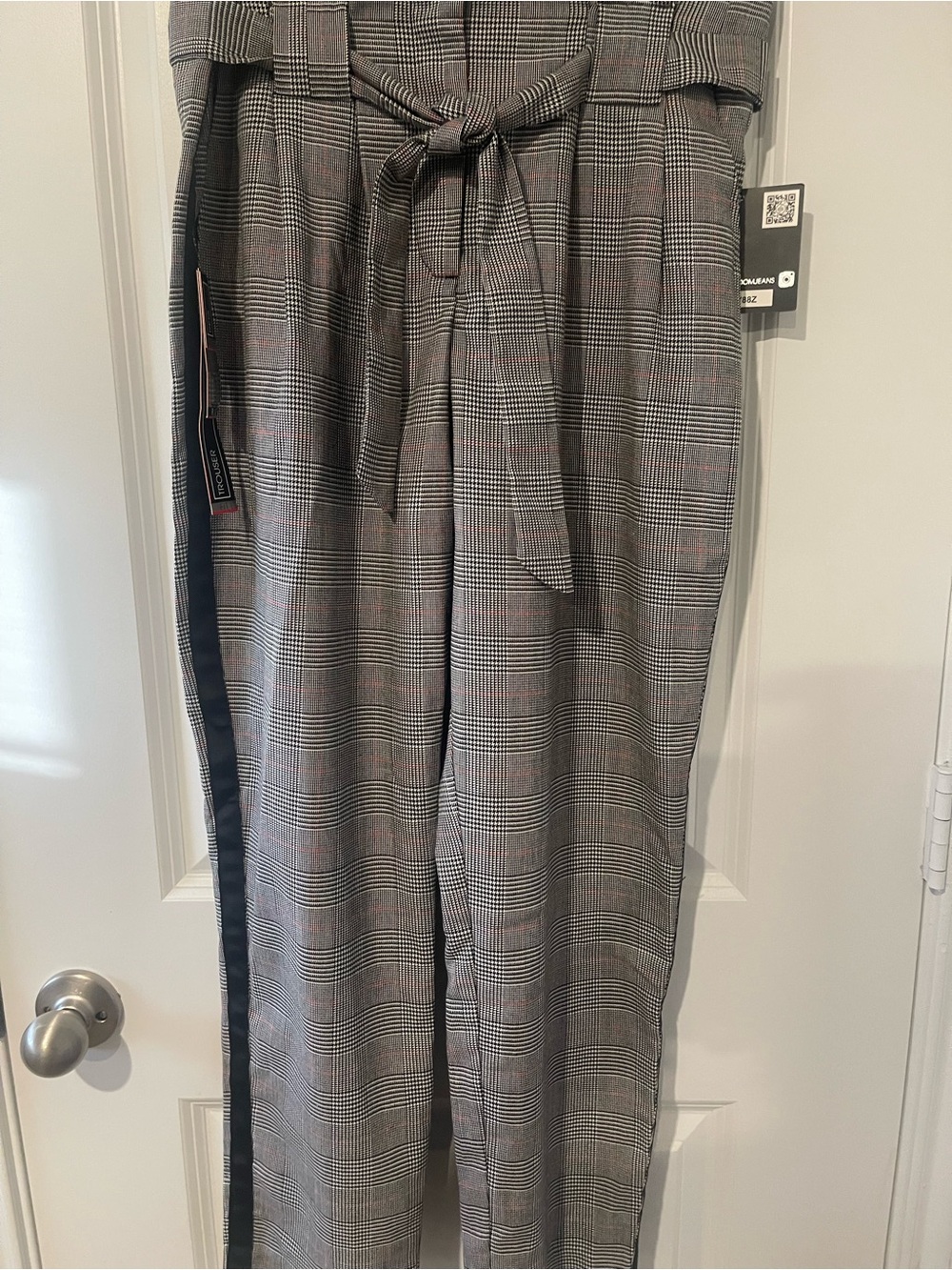High-Waist Plaid Tie-Belt Trousers - Gray